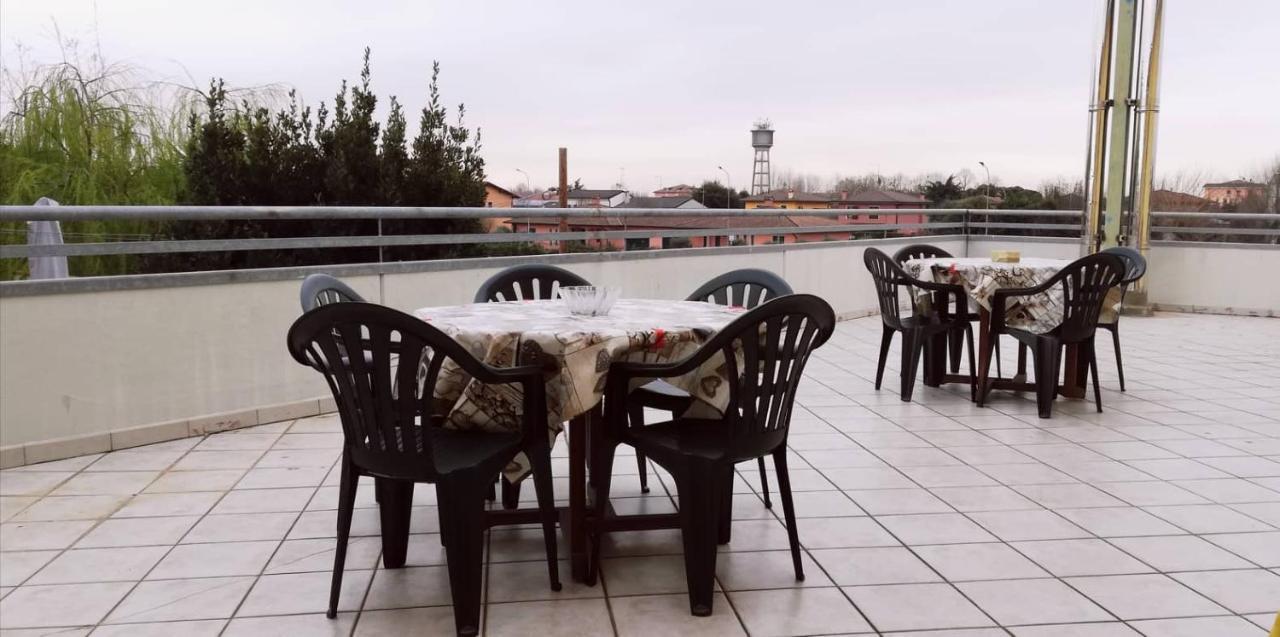 Albergo La Rovere Roverbella Kültér fotó